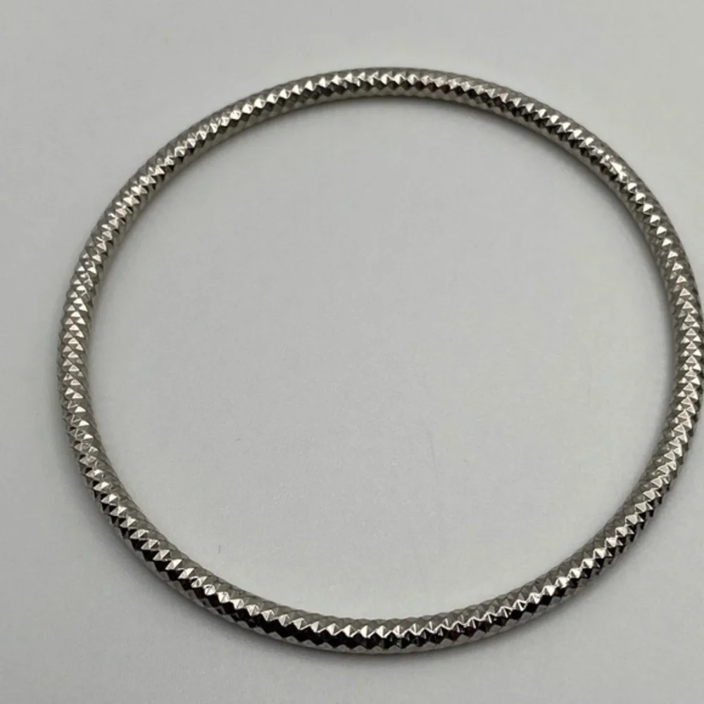 Bangle Bracelets Silver Tone Textured‎ Boho 5 Piece Set
